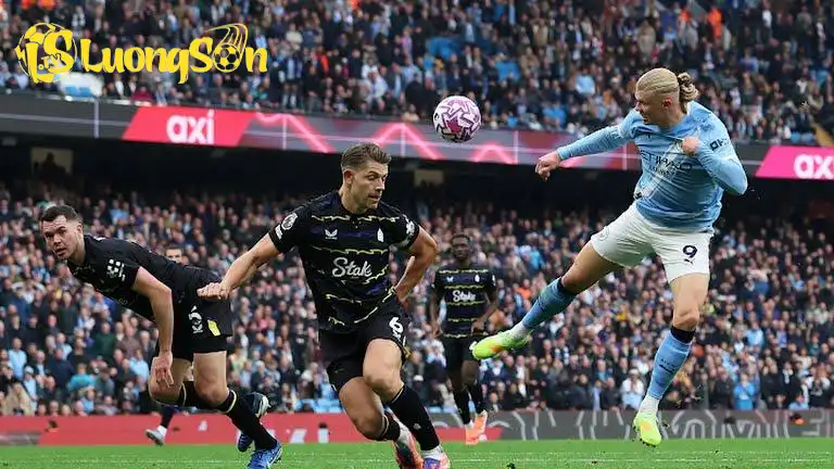 Haaland đã chơi hay trước Everton - Ảnh: BBC Haaland đã chơi hay trước Everton