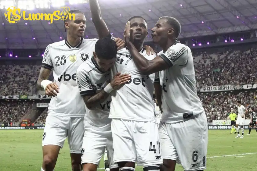 Botafogo được đánh giá cao hơn trong trận đấu này Botafogo được đánh giá cao hơn trong trận đấu này