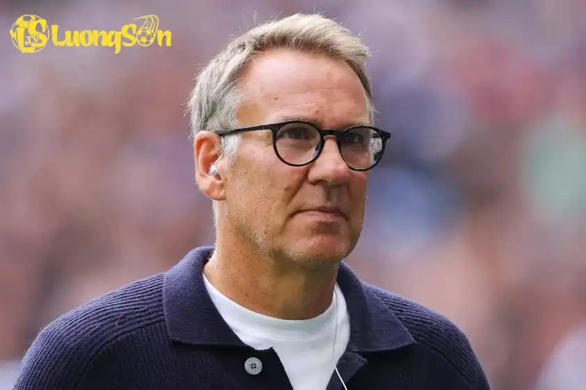 Paul Merson đã chỉ ra điểm yếu của Arsenal. Ảnh: The Sun Paul Merson đã chỉ ra điểm yếu của Arsenal.